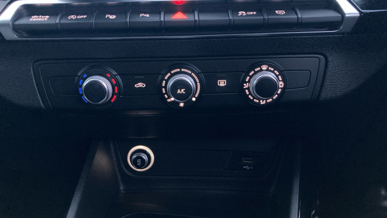 Audi Q2 30 TDI Black Edition 5dr S Tronic Diesel Estate